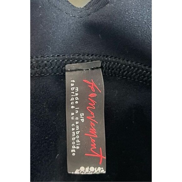 Free People movement active tank top size S - Picture 4 of 4